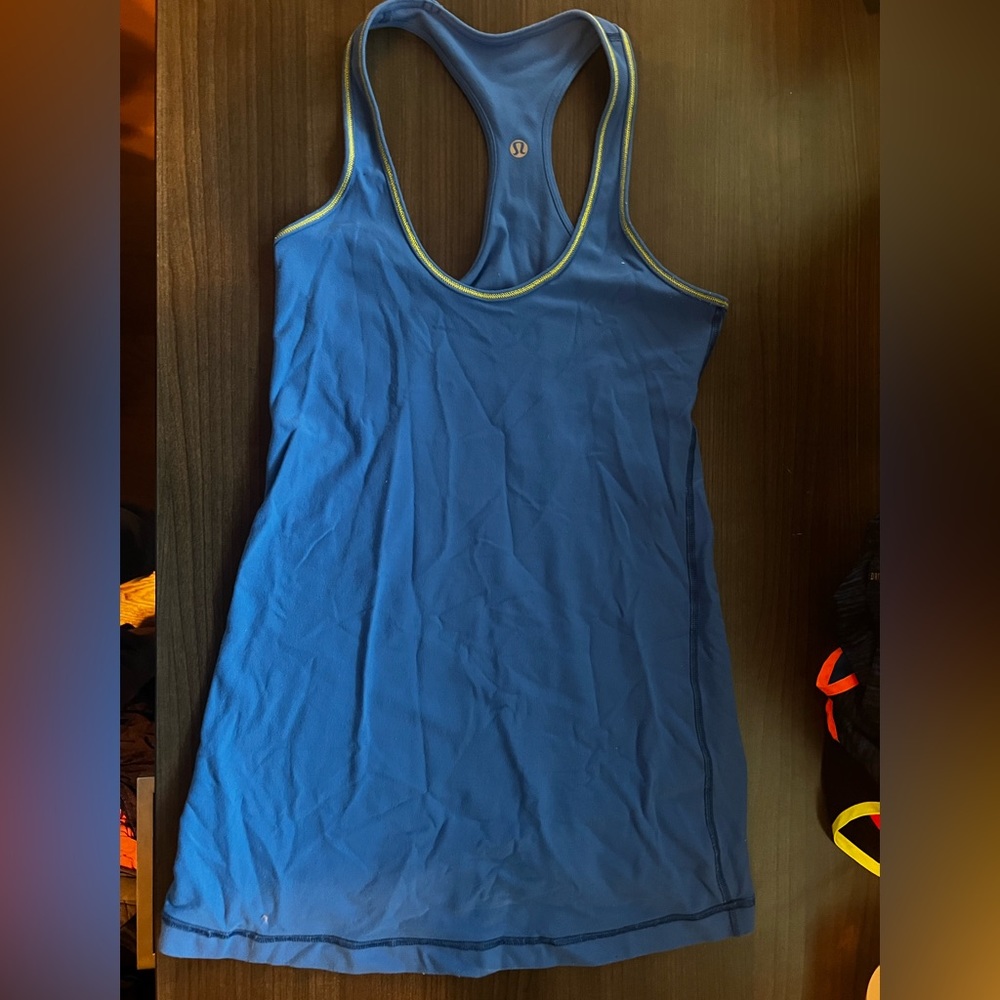 Lulu Lemon tank